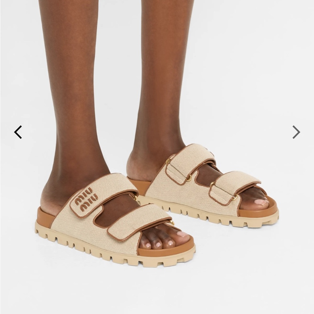 Miu Miu
Canvas Dual-Grip Comfort Sandals - Picture 2 of 2